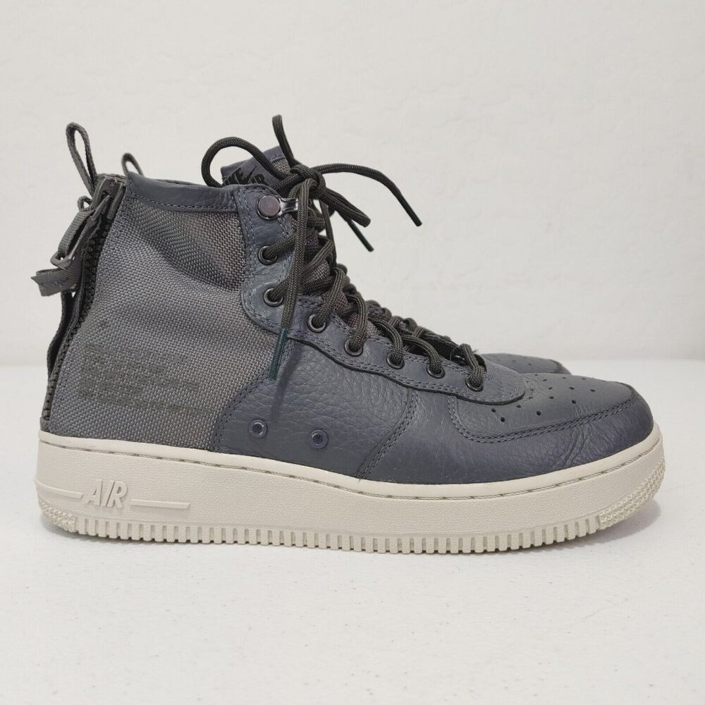 Unisex Nike SF Air Force 1 Mid Grey / OFF White Size 6.5Y / 8 Women's